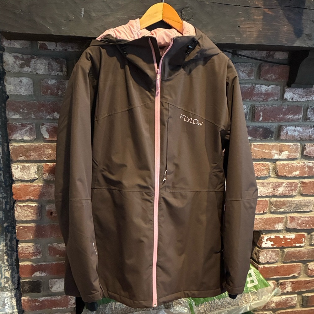 Women’s Flylow insulated waterproof ski / snowboard jacket size XL